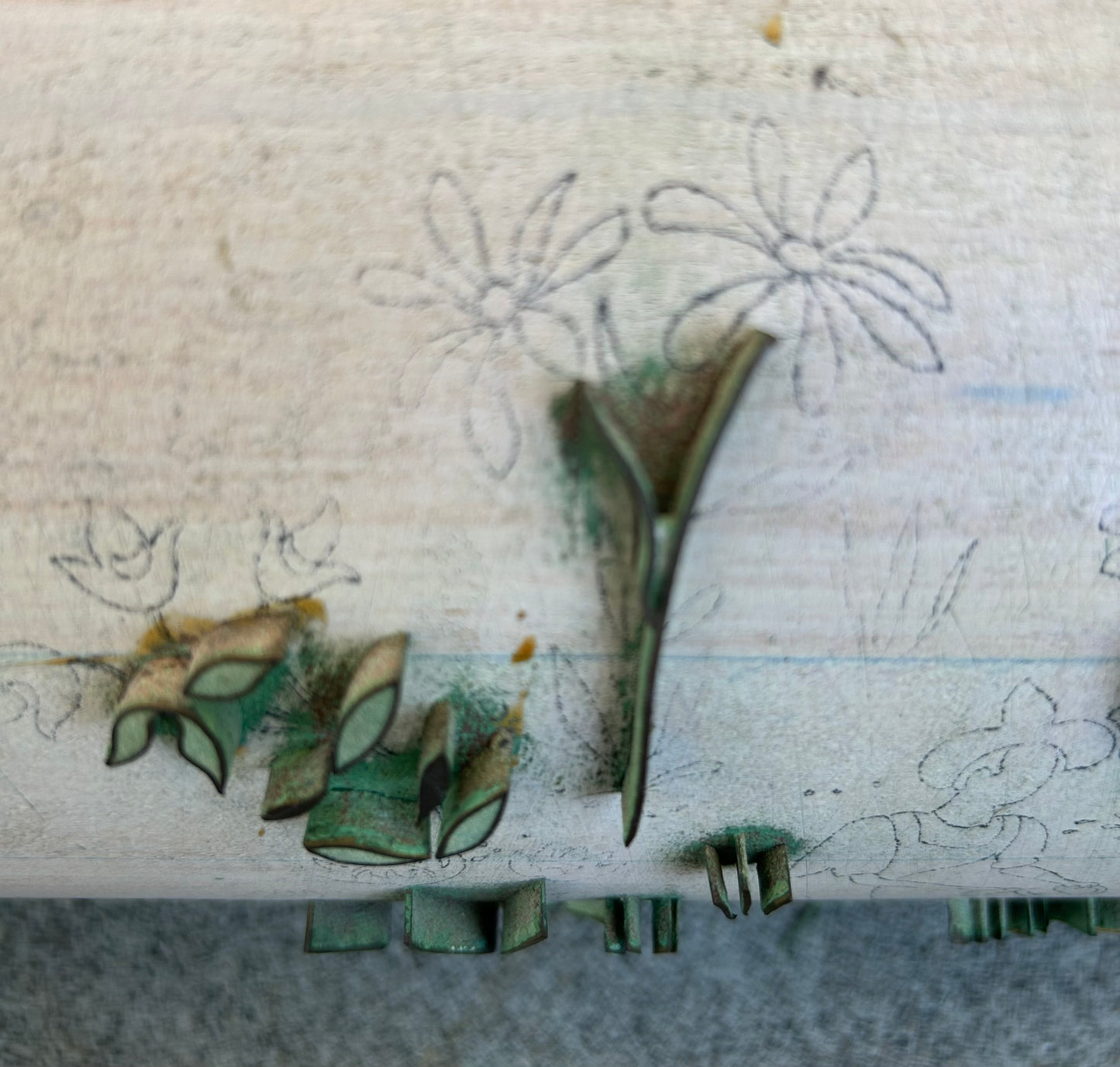 Vintage Wallpaper Print Roller