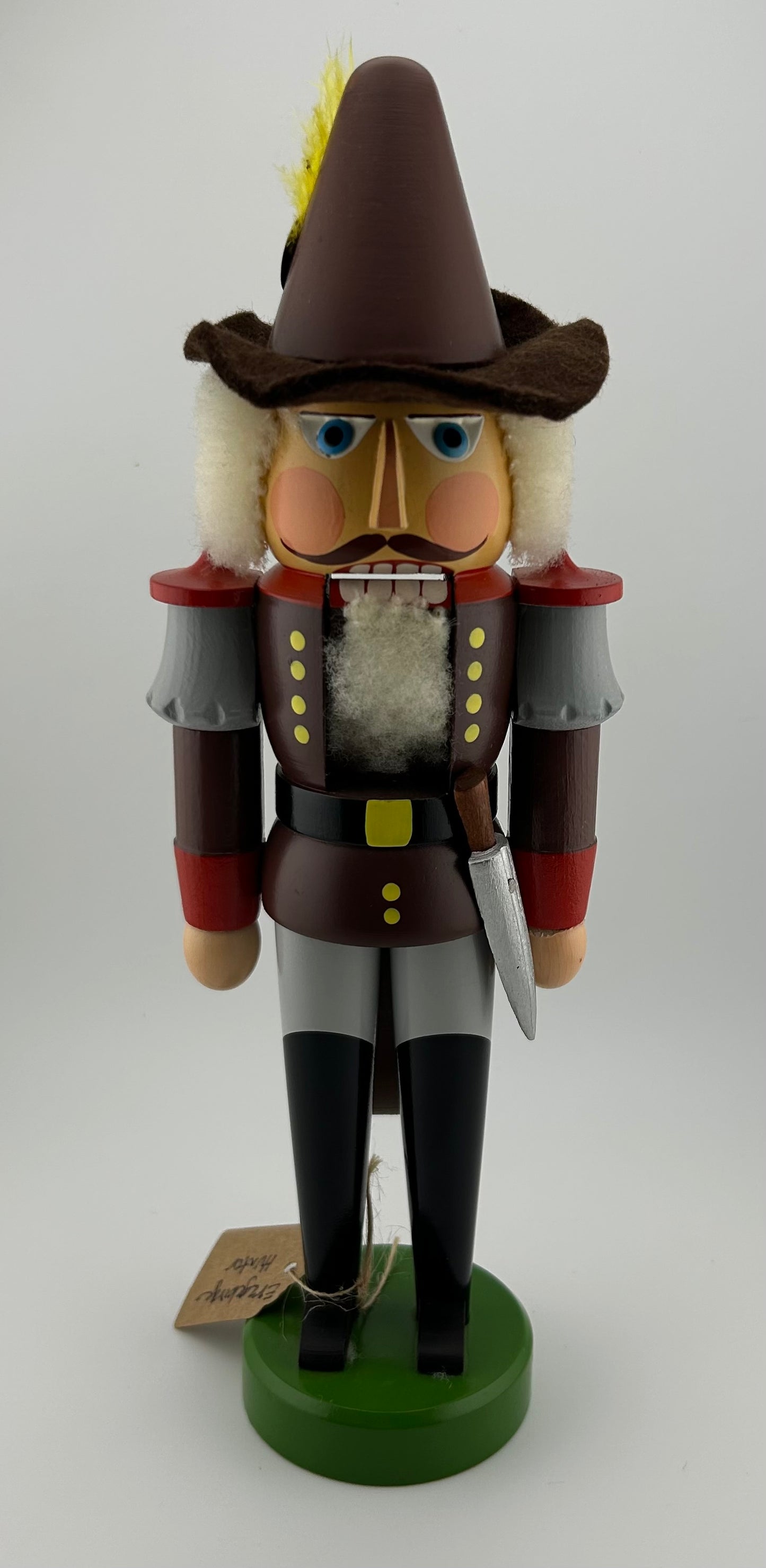 Erzgebirgische Expertic Hunter Nutcracker with Knife