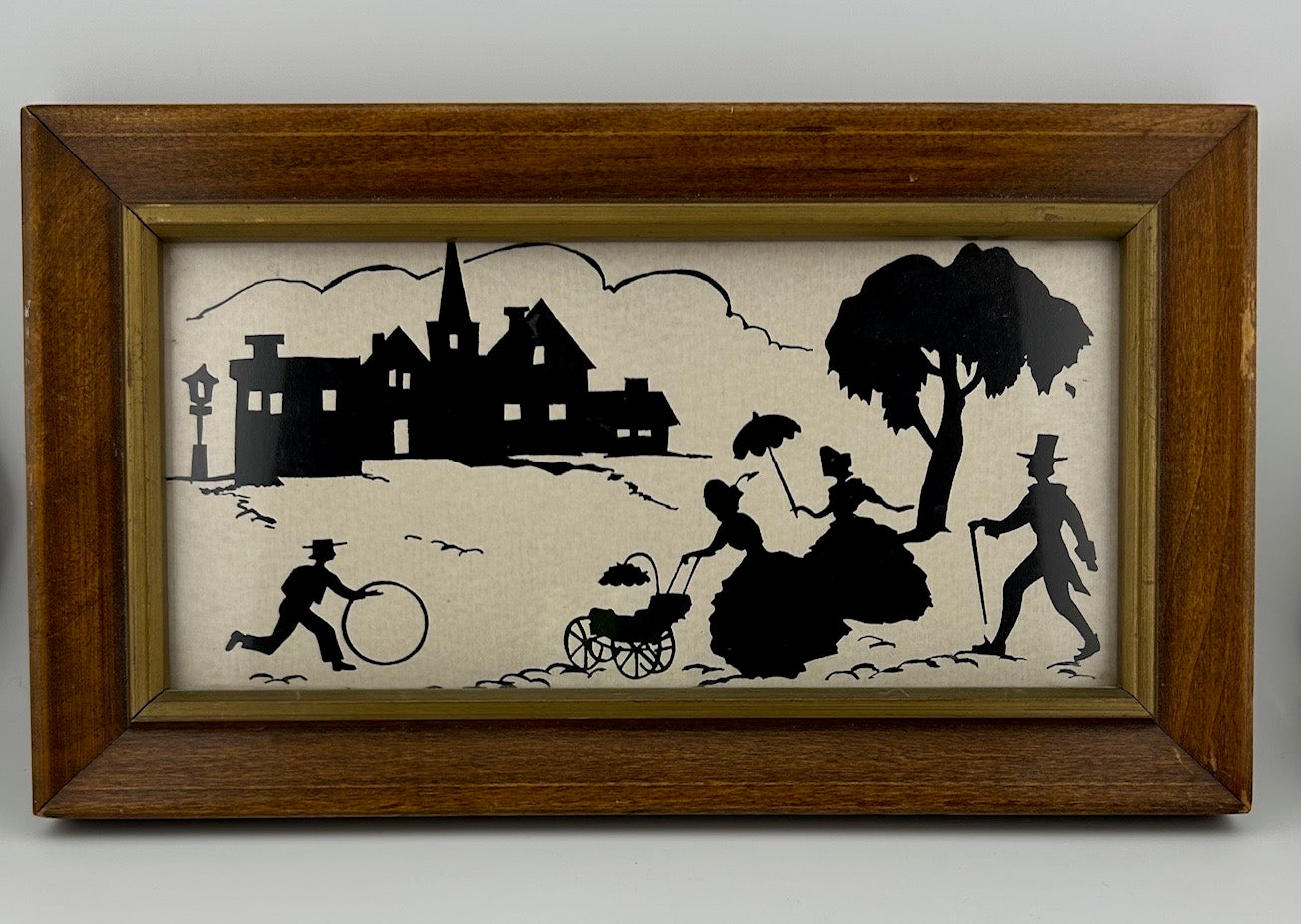 Vintage Framed Silhouette with Family