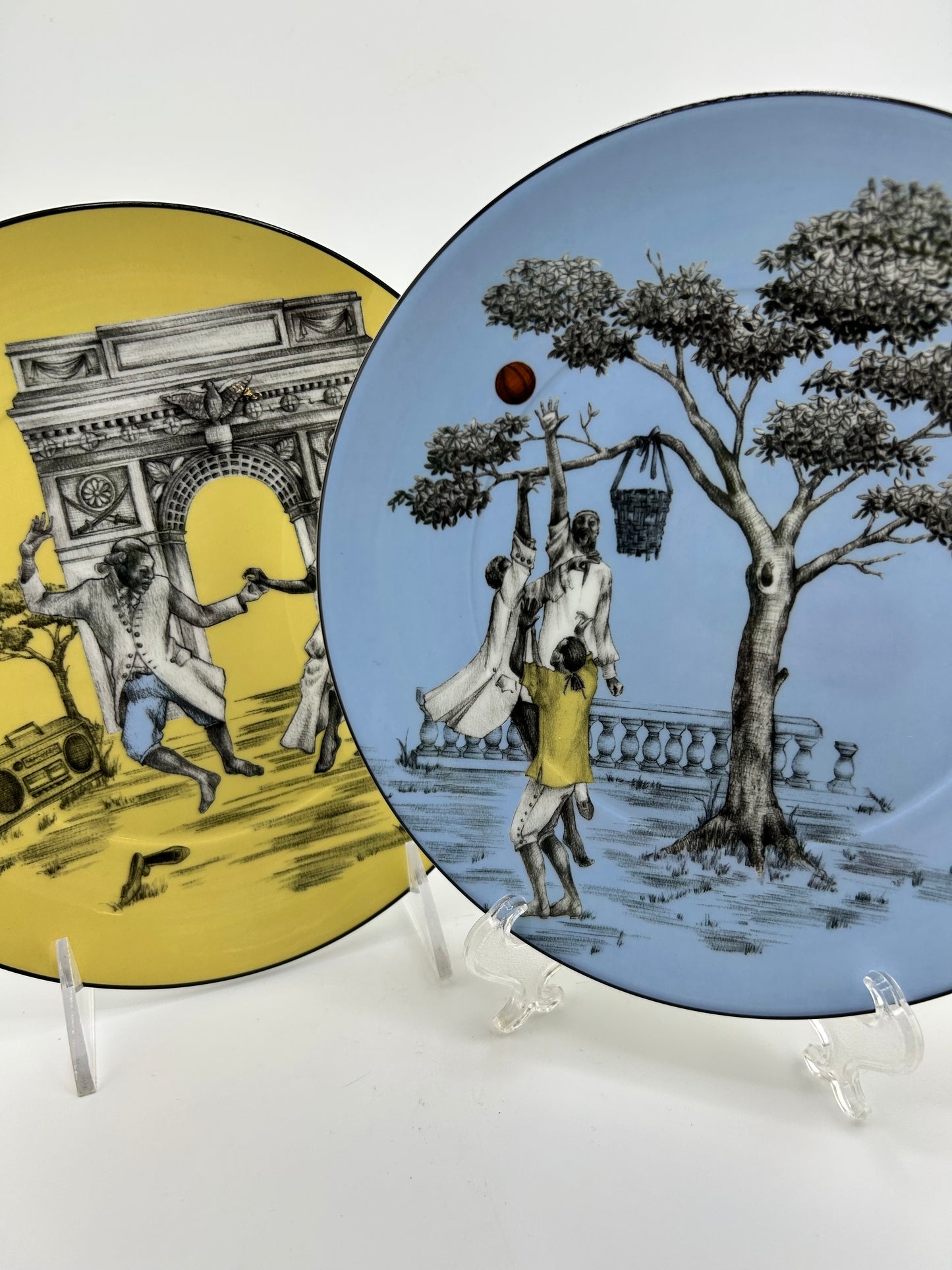 Wedgwood Sheila Bridges Harlem Toile de Jouy Accent Plate