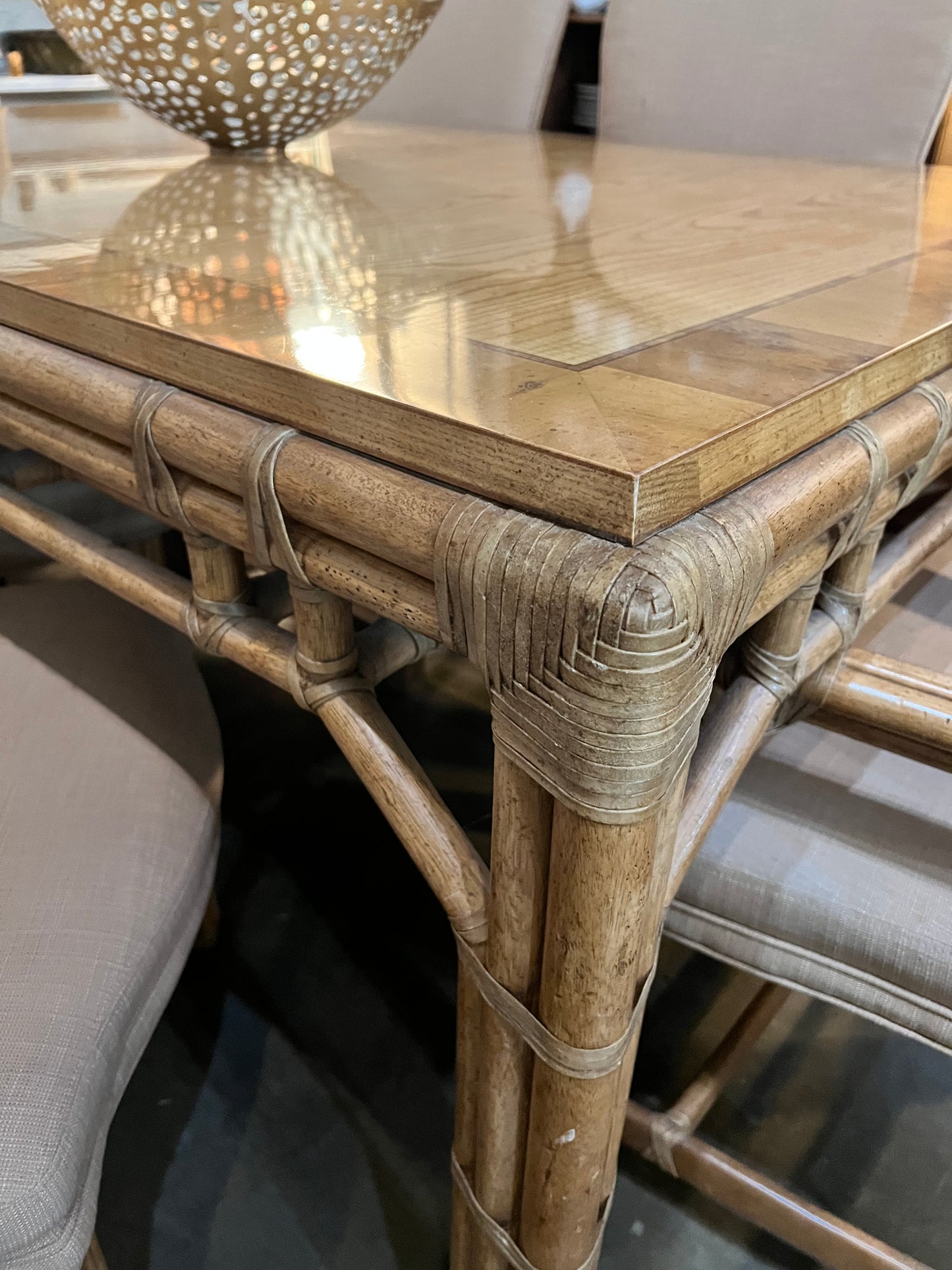 Henredon Circa East Dining Set