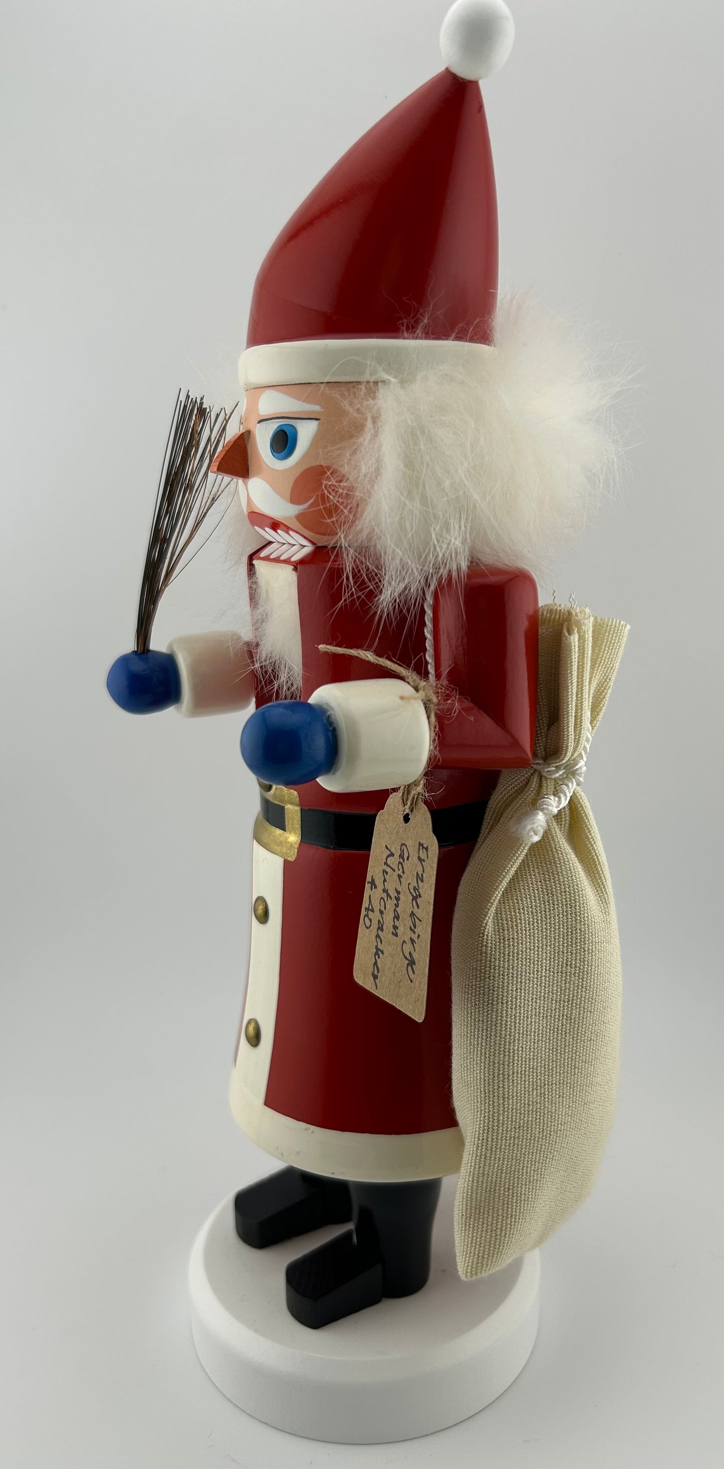 Erzgebirge Santa Nutcracker