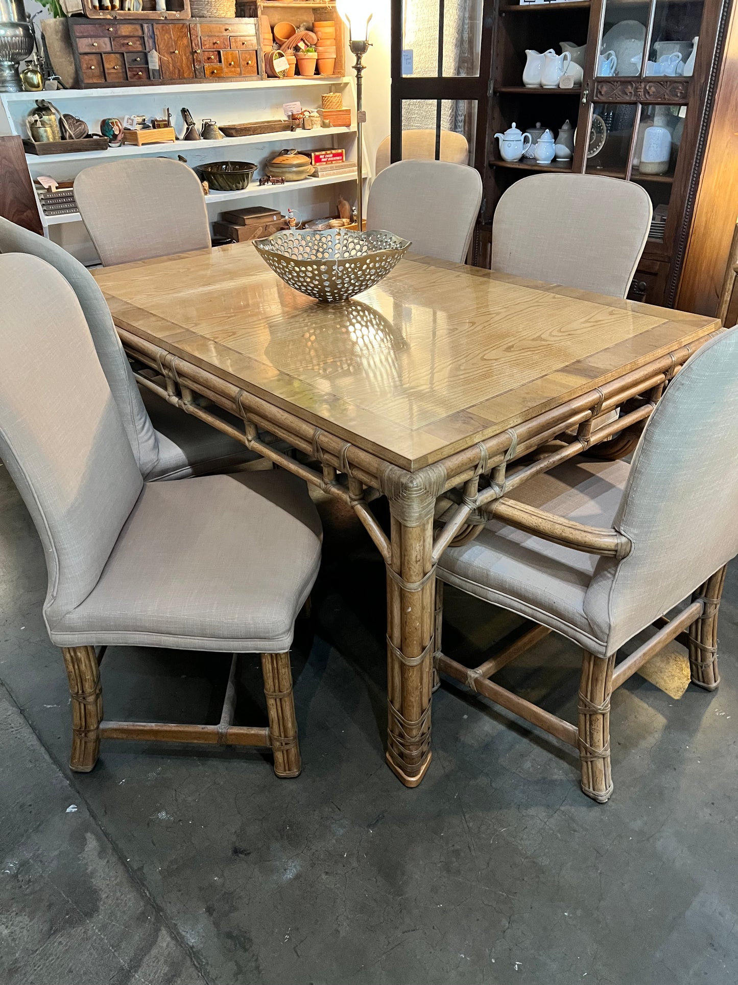 Henredon Circa East Dining Set