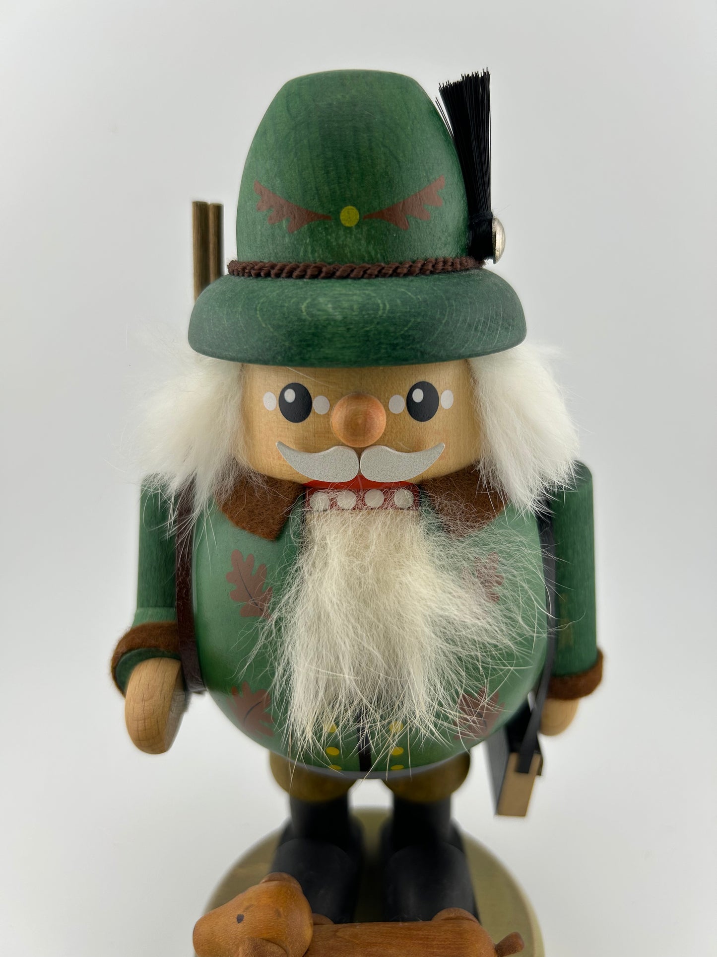 Erzgebirgische Volkskunst Nutcracker with Dog