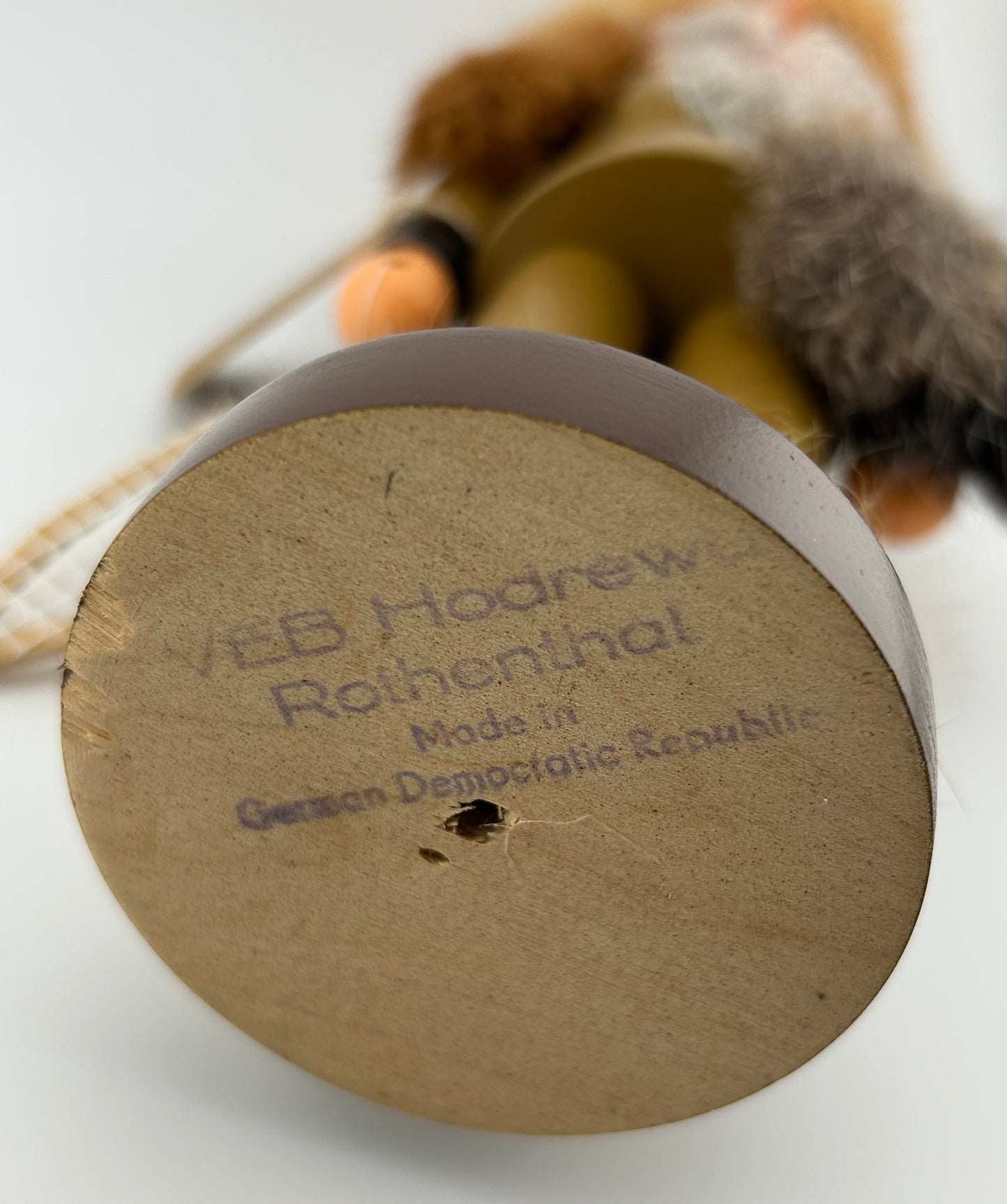 VEB Hodrewa Rosenthal Snowshoer Natural Nutcracker