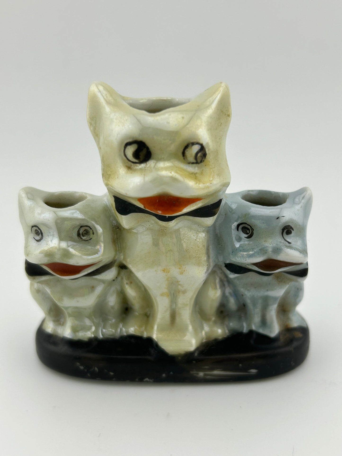 Lustreware Cat Trio Bud Vase